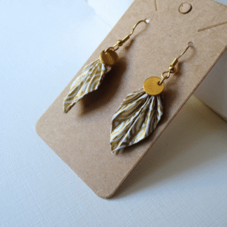 Boucles d'oreilles feuilles origami