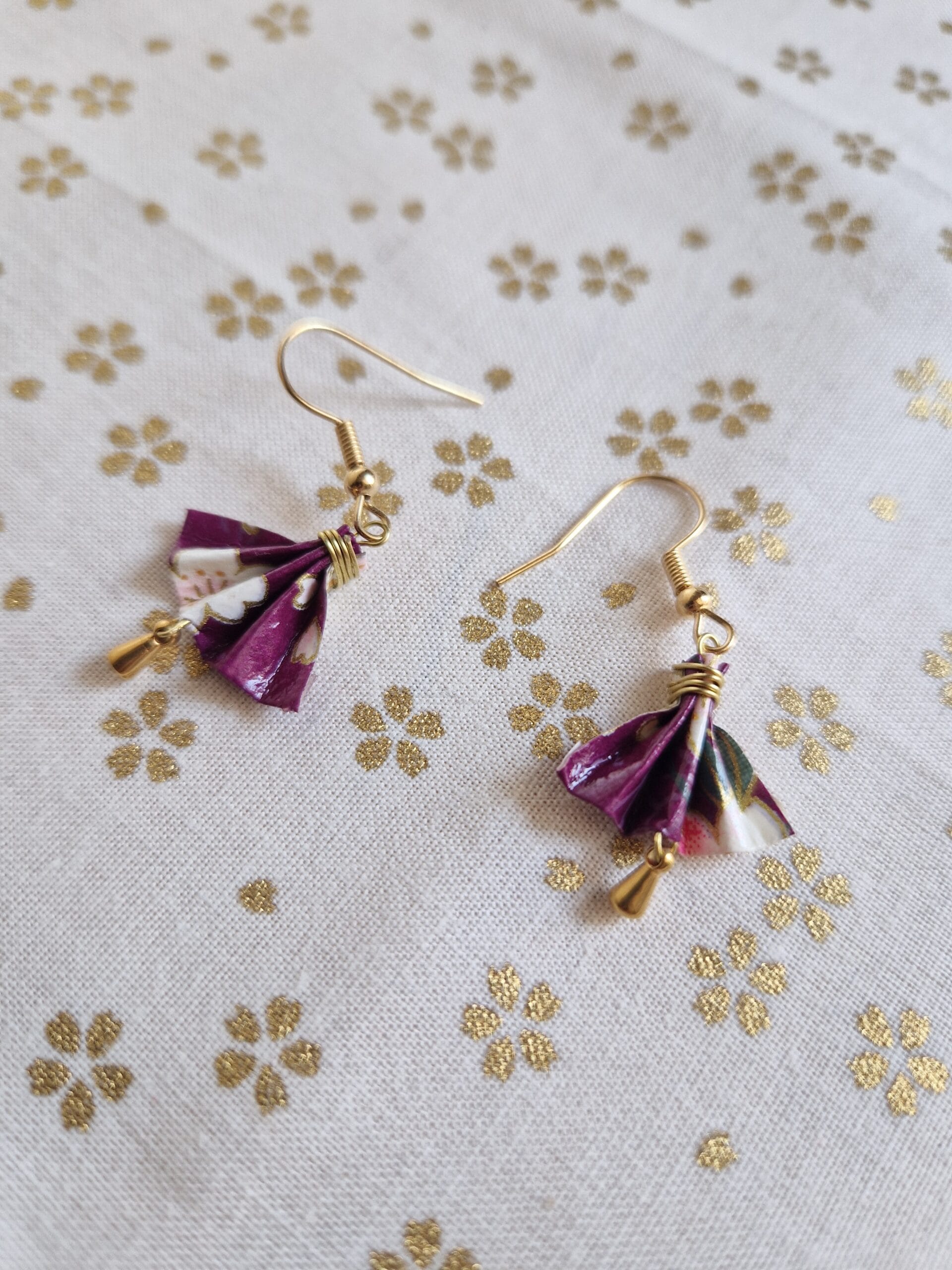20241024_141454 boucles oreilles origami miniature