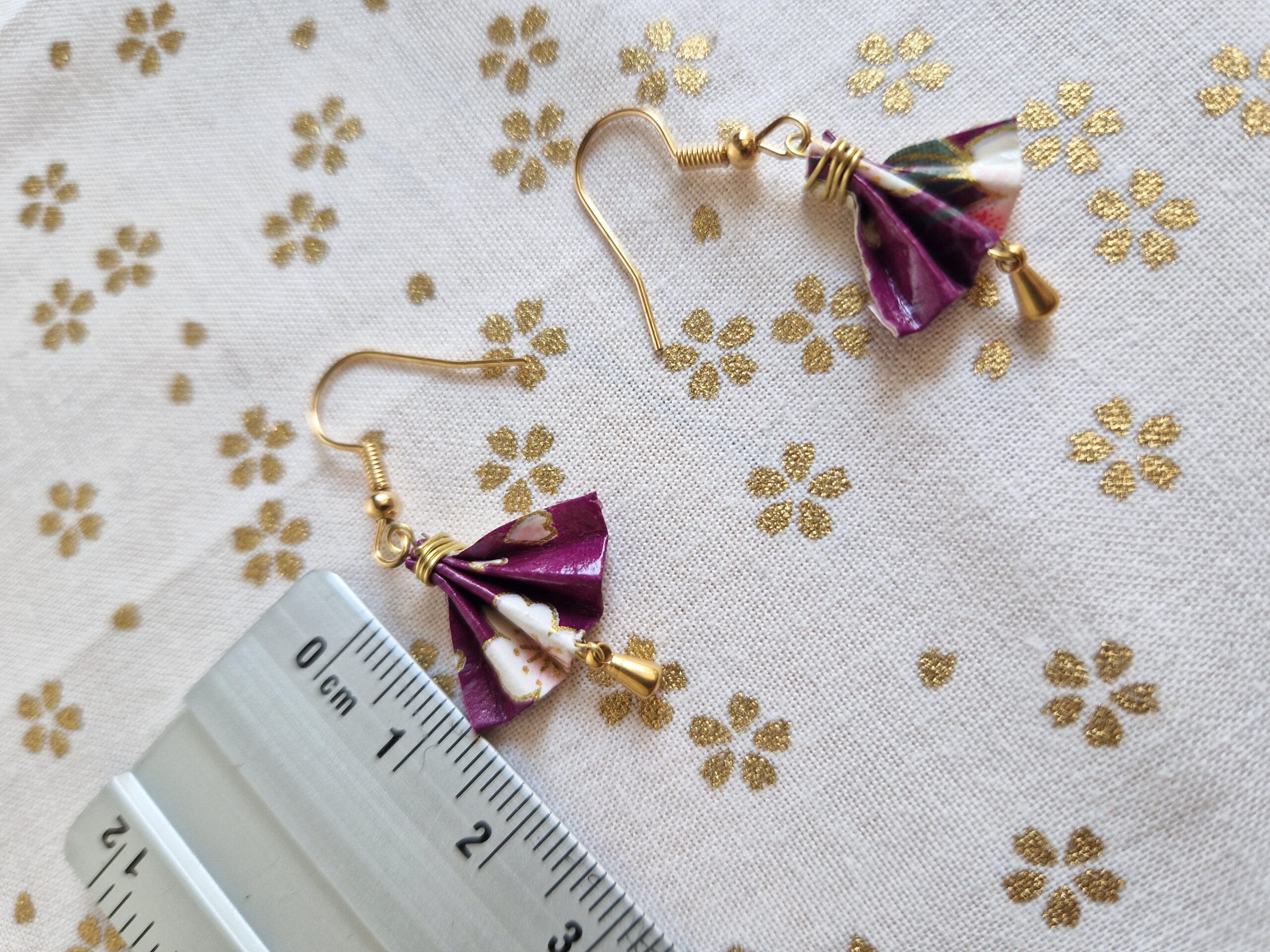 20241024_141521 boucles oreilles origami miniature