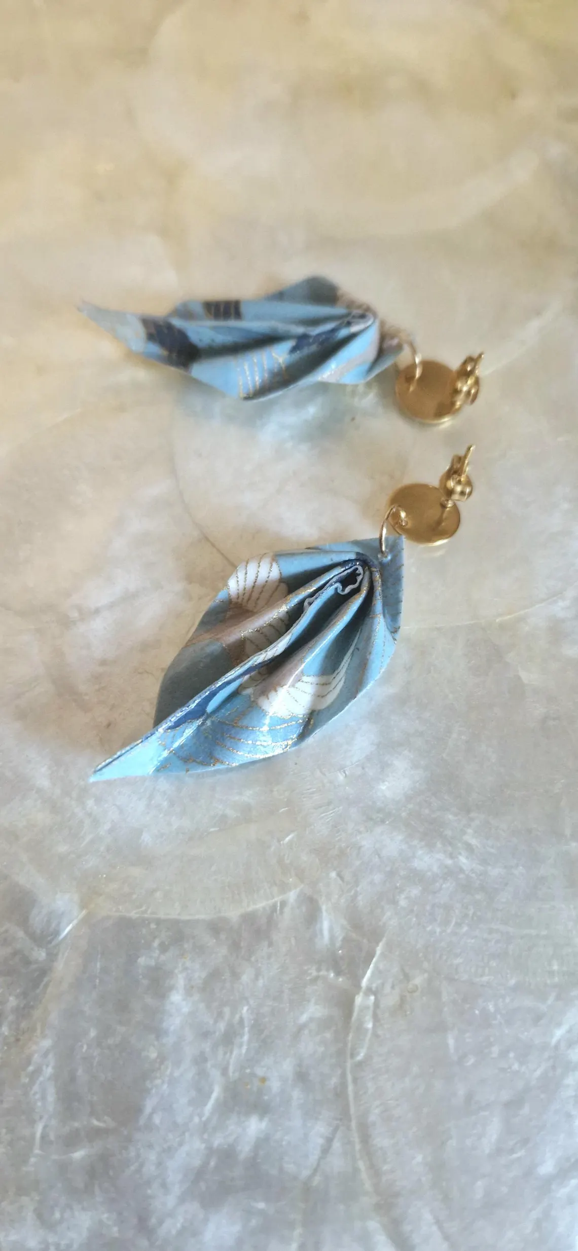 Boucles feuilles origami