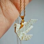 collier origami colombes