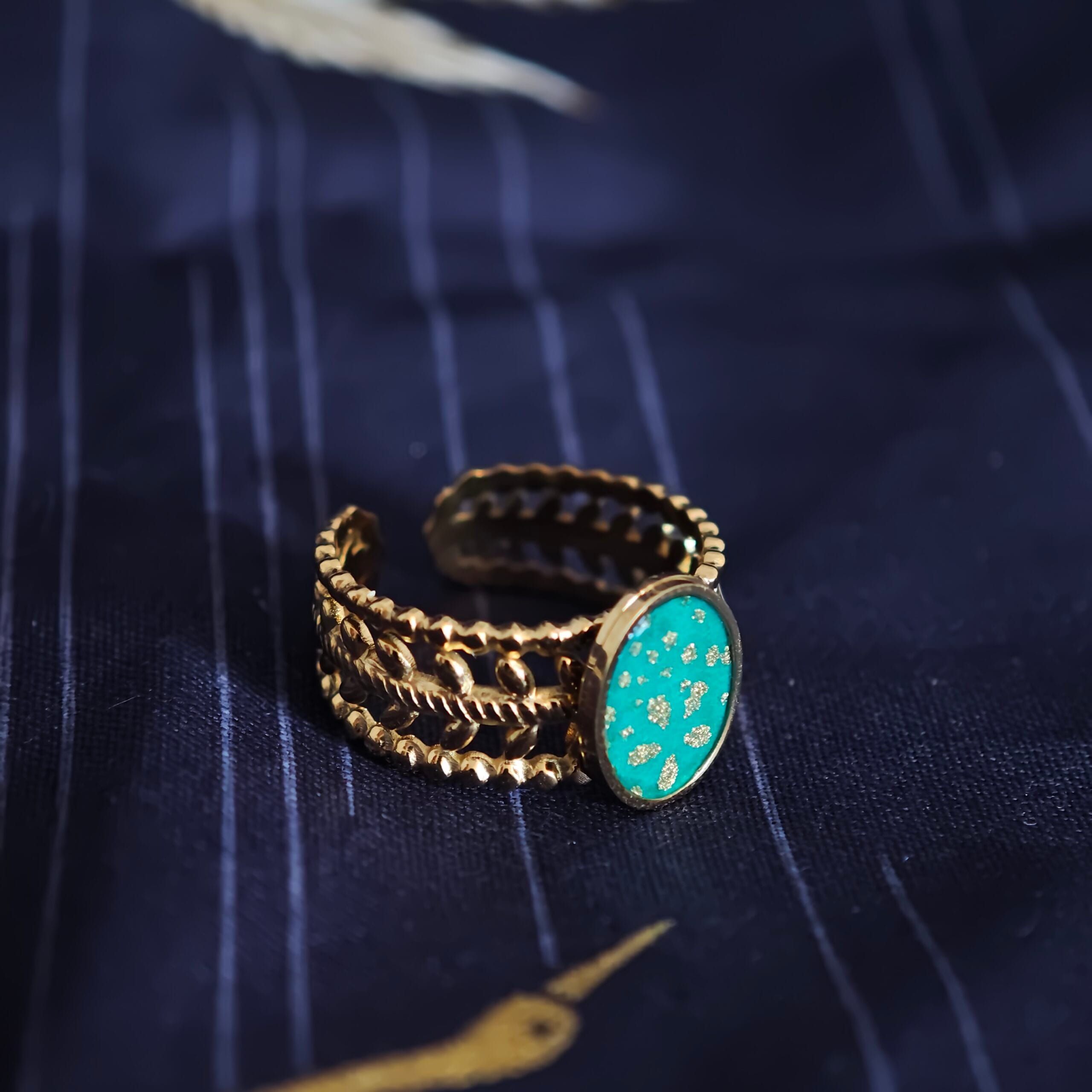 bague japonaise verte dorée bague japonaise verte dorée