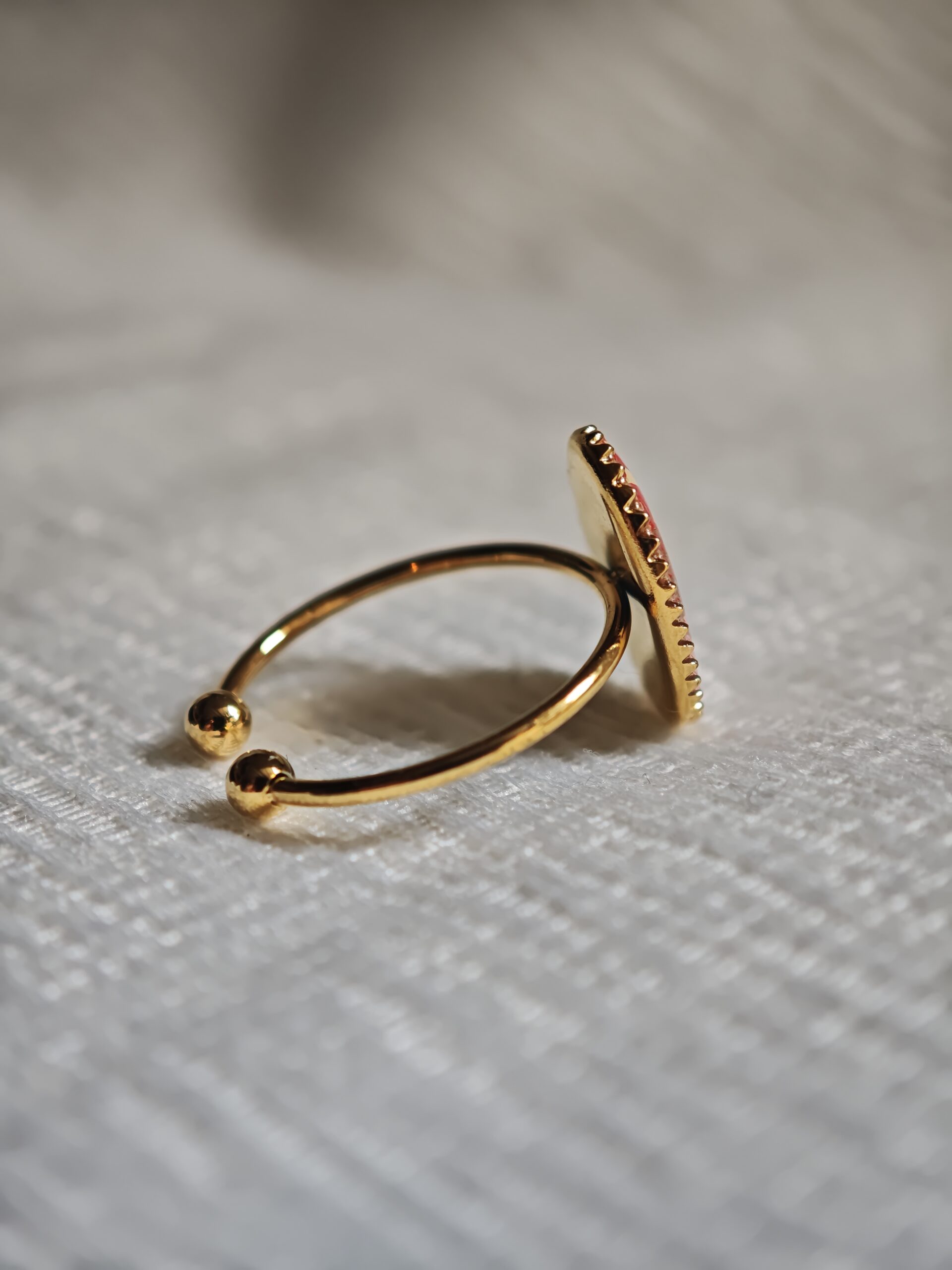 bague japonaise rouge dorée papier