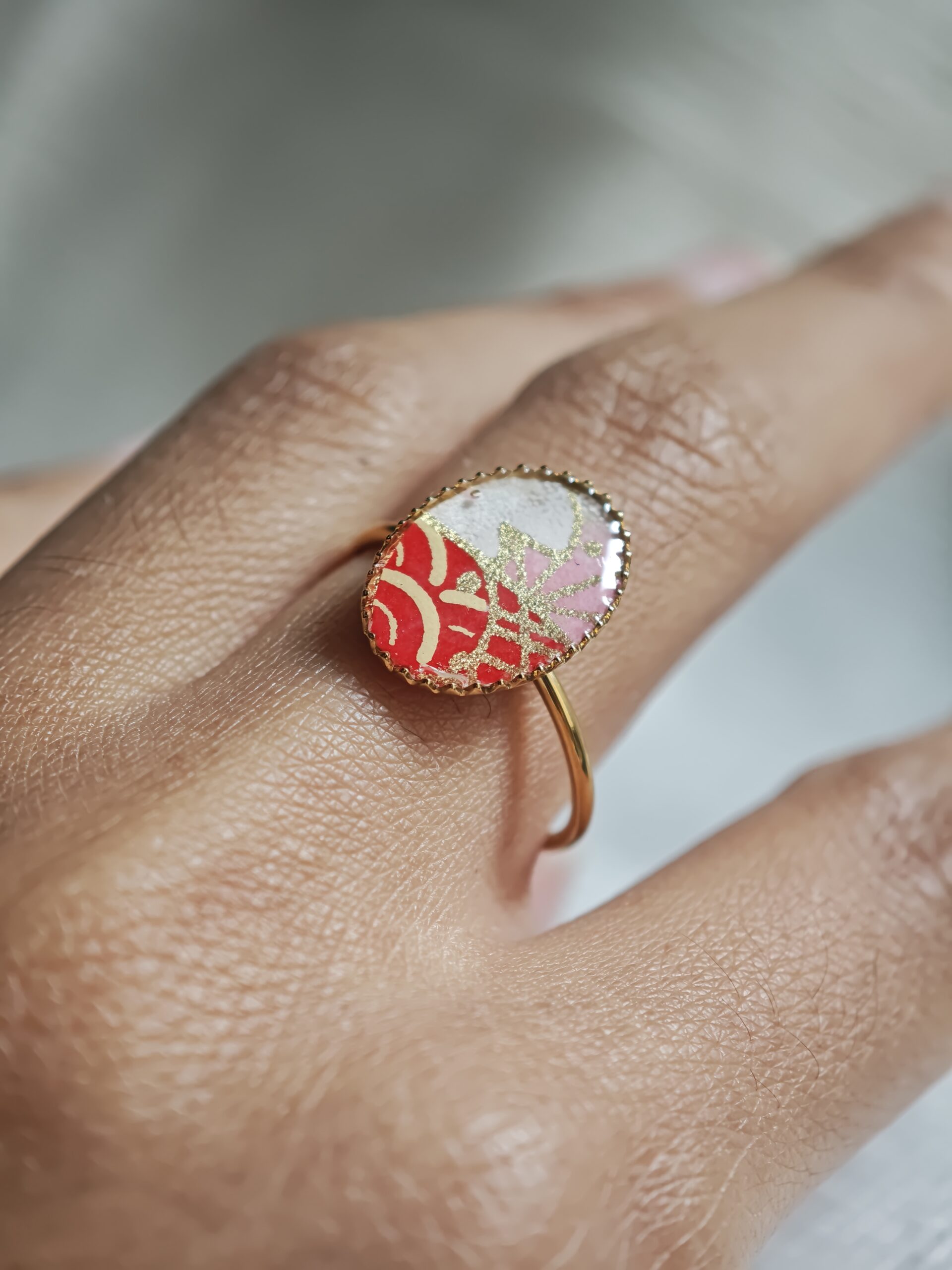 bague japonaise rouge dorée papier