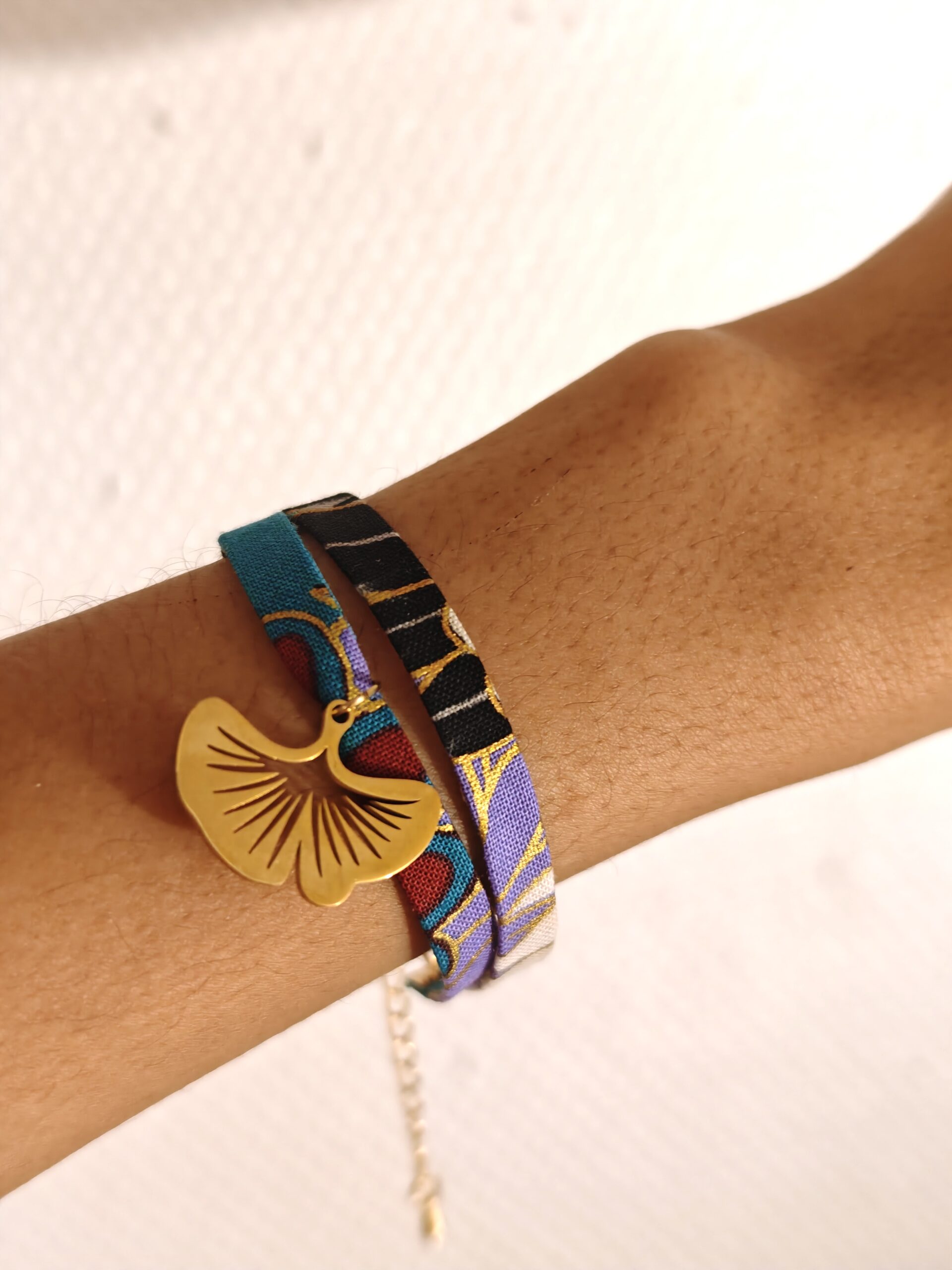 Bracelet liberty tissu japonais breloque feuille ginkgo